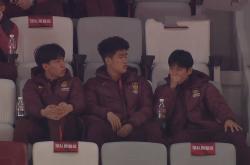 世界杯买球app -1-0，U23国足邀(yāo)请赛不败收(shōu)官，杜月(yuè)徵(zhēng)轰出(chū)落(luò)叶球(qiú)，越南队下(xià)脚太狠